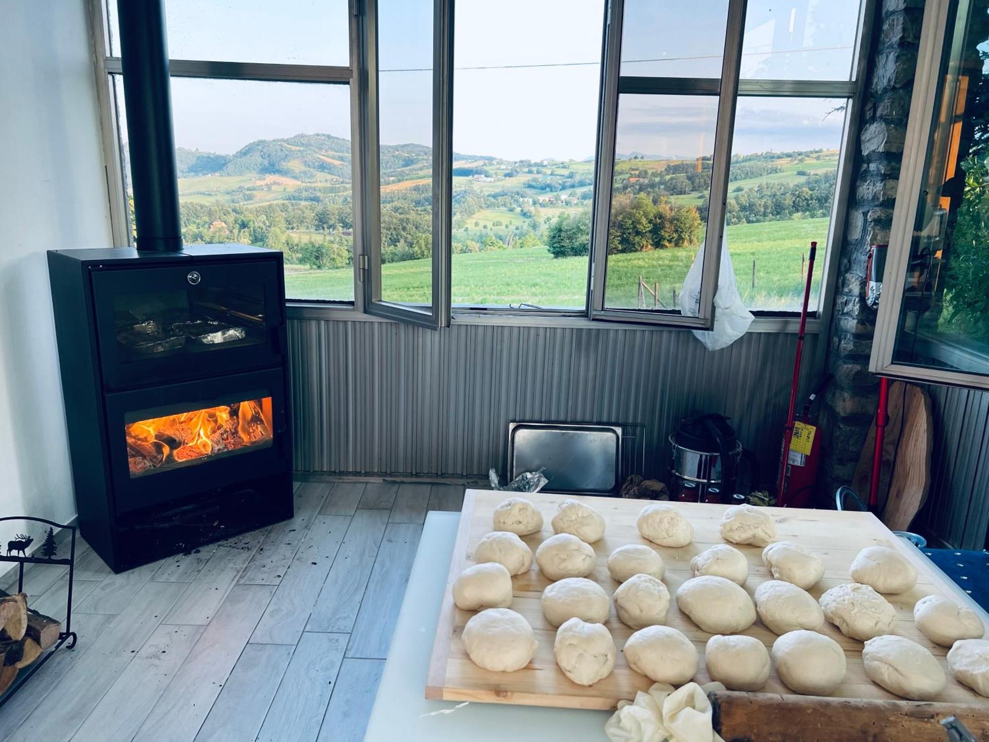 La Baita Nei Boschi Villa Serramazzoni Bagian luar foto